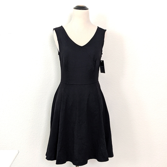 Cynthia Rowley Dresses & Skirts - CYNTHIA ROWLEY Black Dress Small